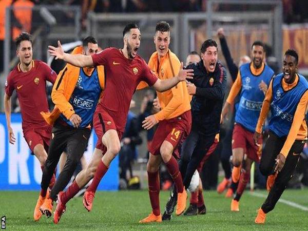 Trận đối đầu giữa Barcelona vs AS Roma