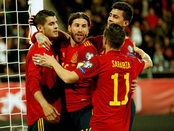 Biệt danh La Seleccion de la Estrella Solitaria (Đội tuyển của ngôi sao cô đơn)