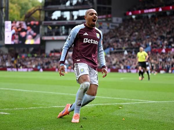 Tác động của thương vụ Donyell Malen chuyển đến Roma