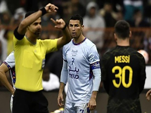 Tin BĐ: Ronaldo cuộc chiến chưa bao giờ nguội với Messi
