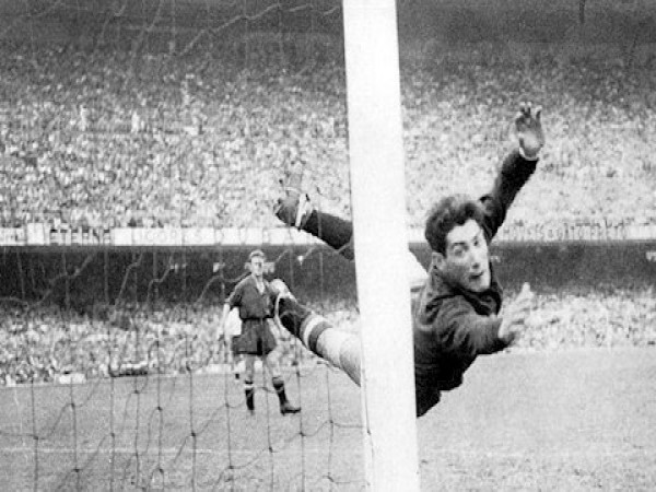 Danh sách thủ môn Barca huyền thoại hay nhất các thời kỳ